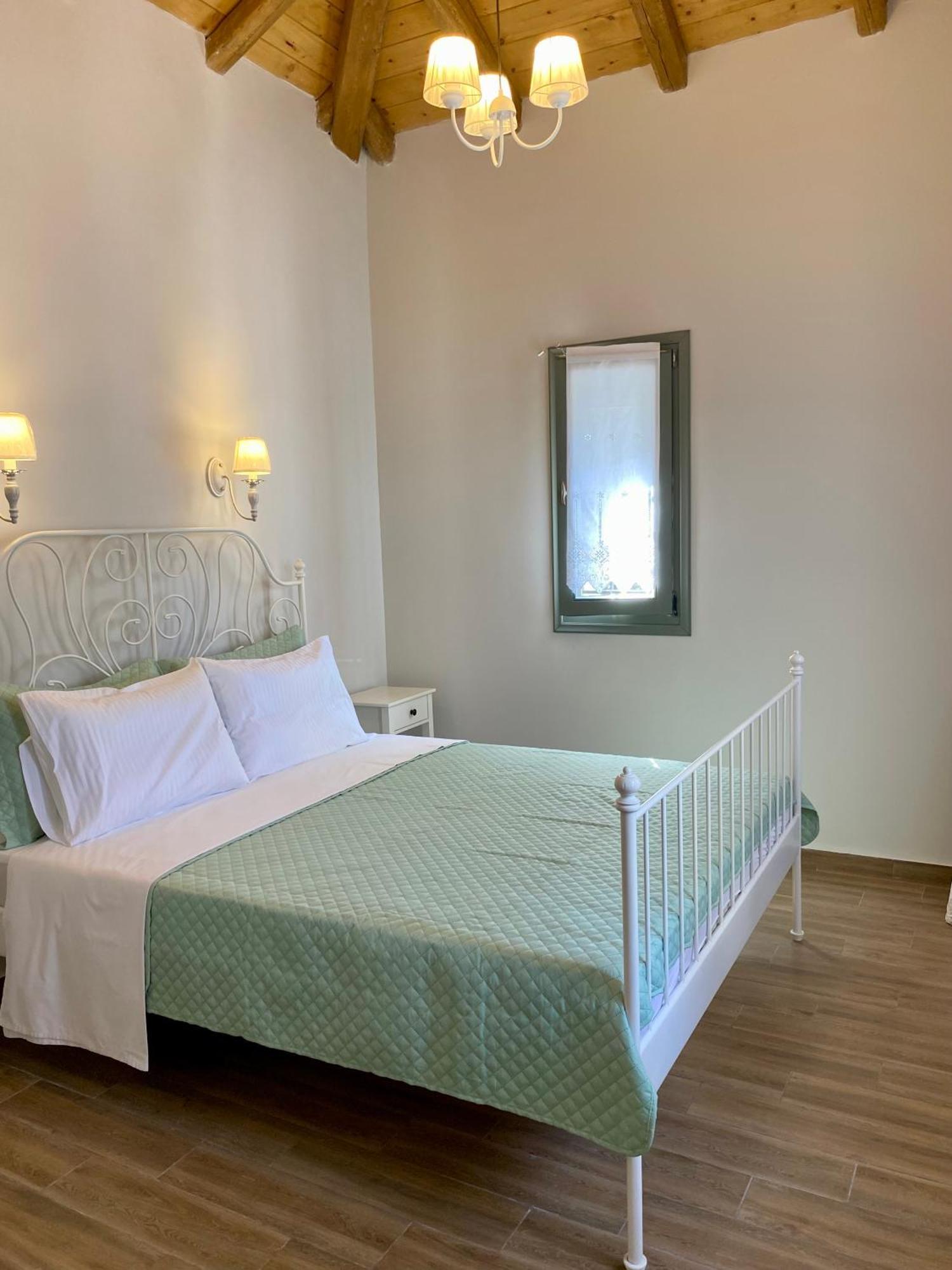 Oneiropetra Luxury House Villa Argalasti Exterior photo